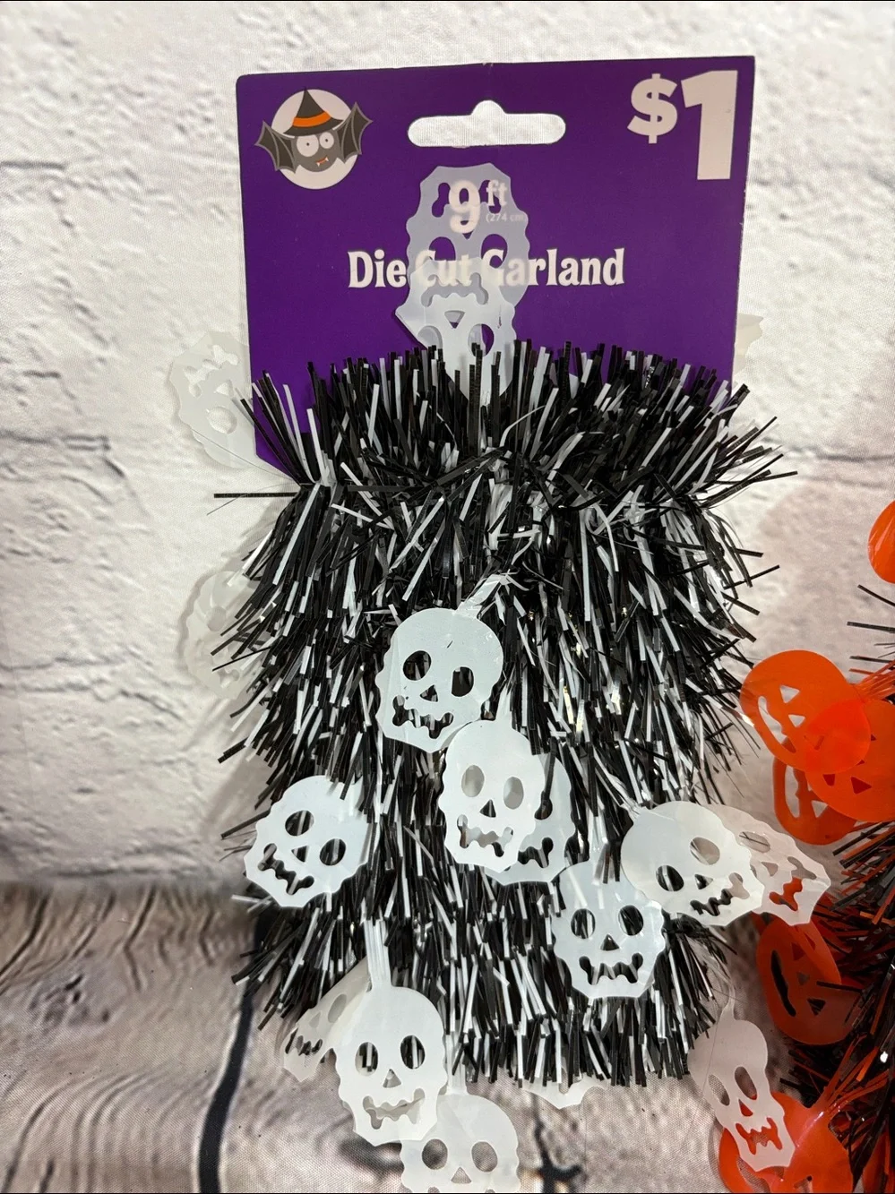 Halloween Die-Cut Garland - Black & Orange Skull and Jack-o'-Lantern Party Trim